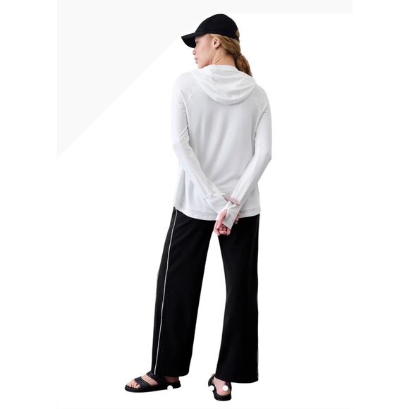 Athleta Pacifica Illume UPF White Athletic Zip Jacket S/P 4-6 Power of She New - Picture 2 of 11